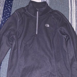Womens North Face pullover